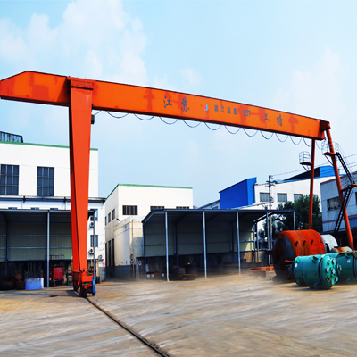 電動龍門式起重機(jī)